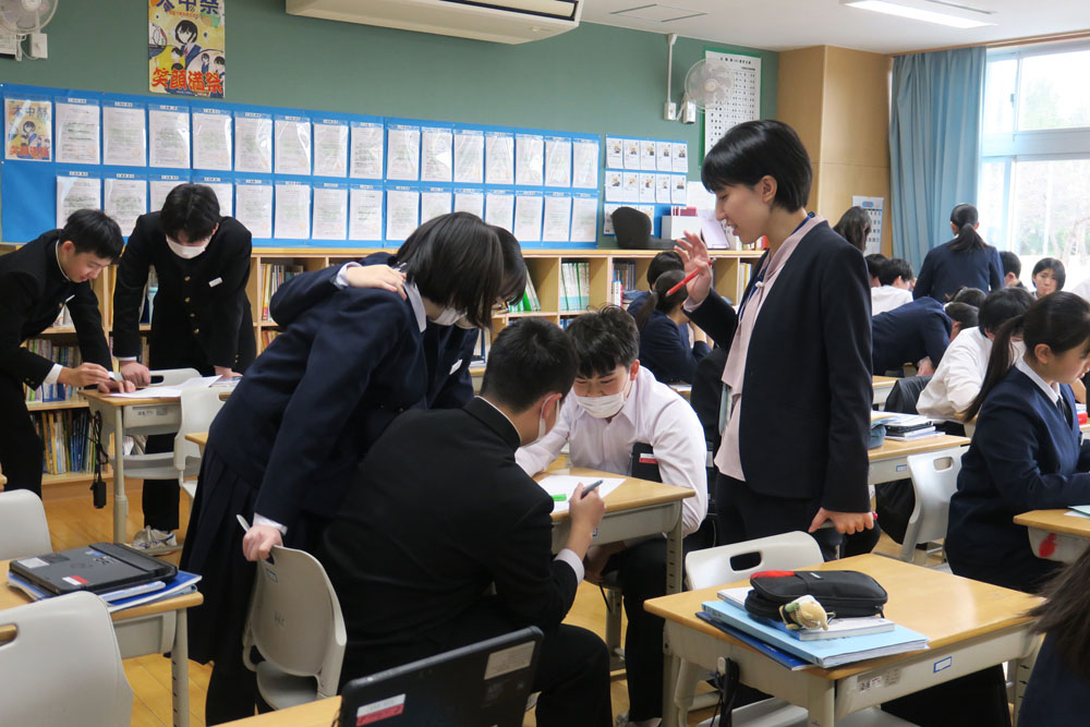 大潟村連携教育公開保育・授業研究協議会の様子5